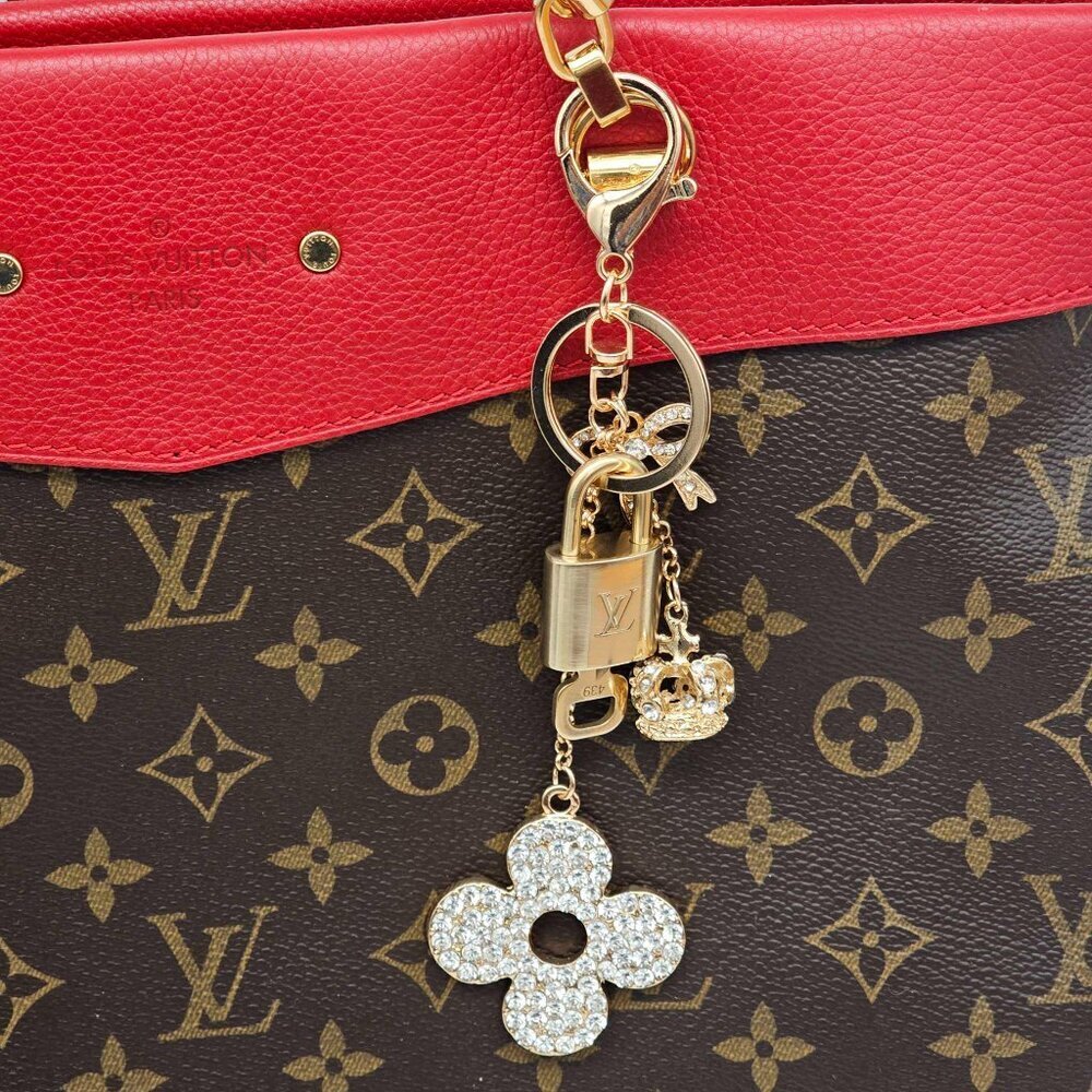 LV Gold Padlock 🔑 Authentic Louis Vuitton Charm + Unbranded Flower Keychain